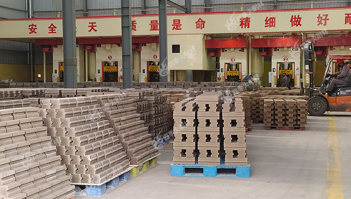 石灰窯耐火磚廠家怎么選擇