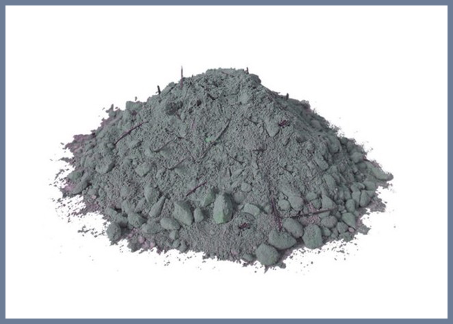 澆注料廠家鄭州四季火耐火材料有限公司擁有3條澆注料生產(chǎn)線，生產(chǎn)高鋁澆注料、輕質(zhì)澆注料,剛玉澆注料