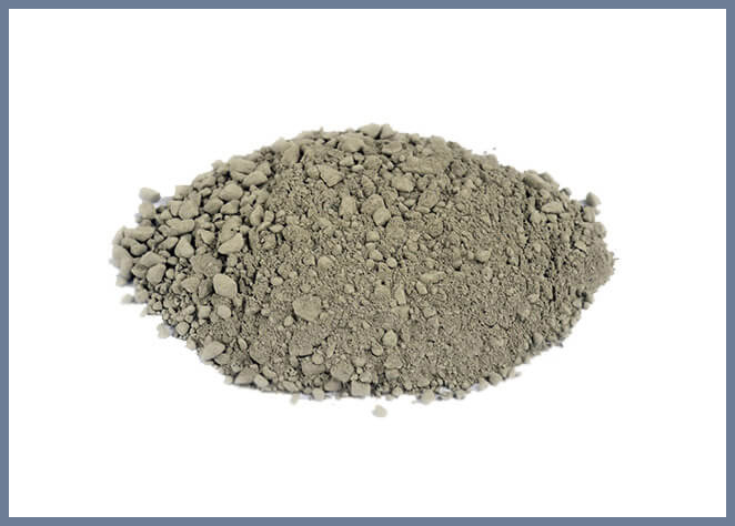 澆注料廠家鄭州四季火耐火材料有限公司擁有3條澆注料生產(chǎn)線，生產(chǎn)高鋁澆注料、輕質(zhì)澆注料,剛玉澆注料